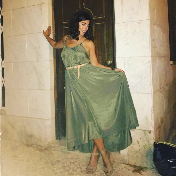 Meet your Posher, Natalie - Picture 1 of 2